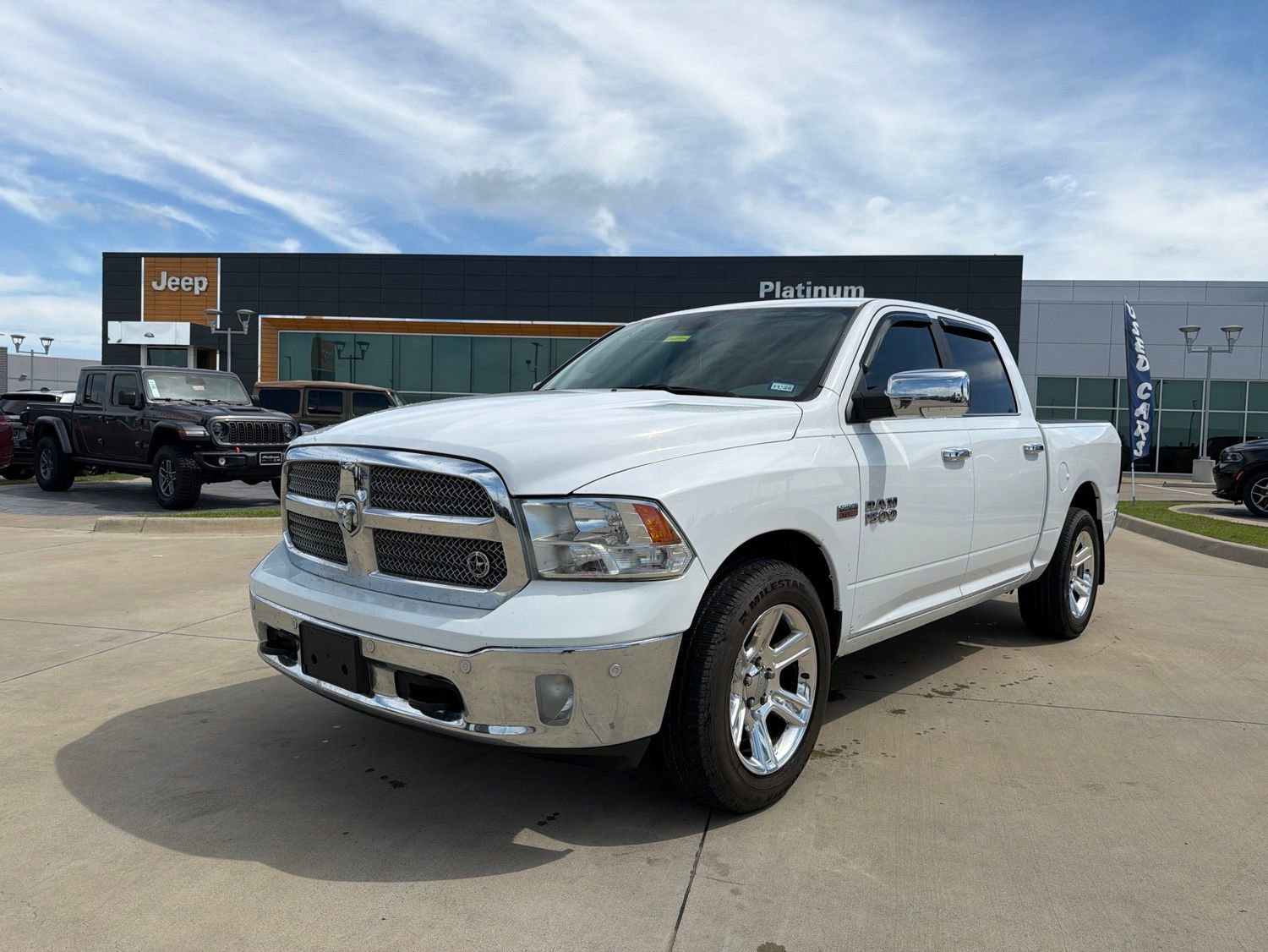 Used 2018 RAM 1500 Lone Star RWD image 1