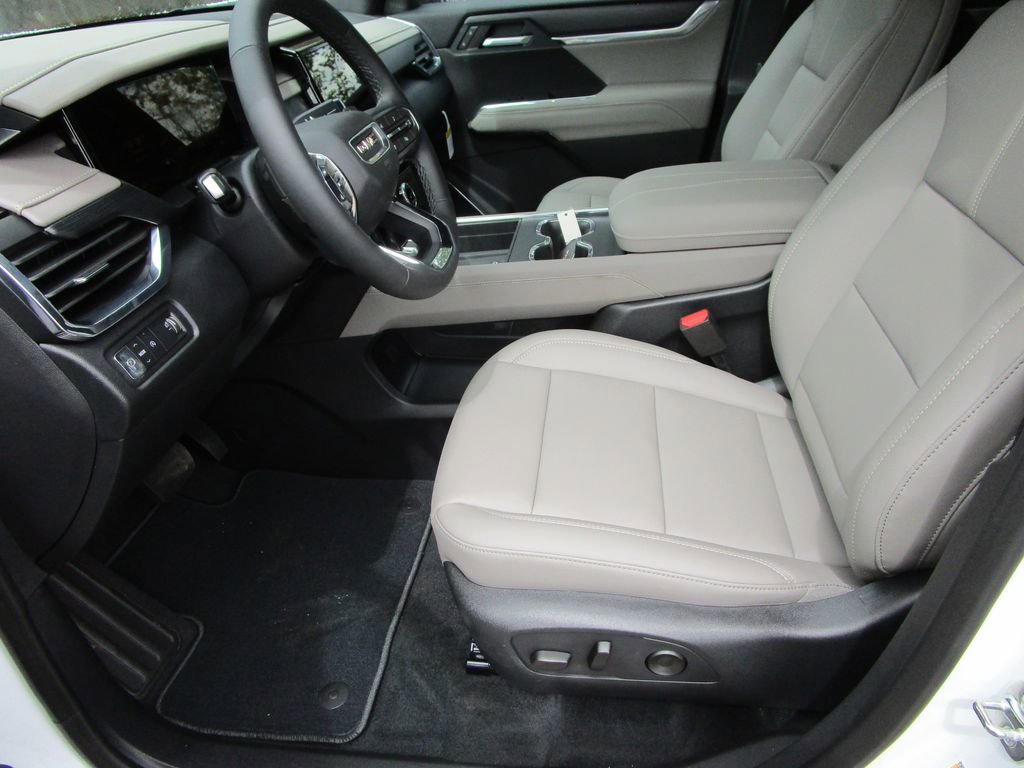 New 2026 GMC Acadia Elevation w/ Elevation Premium Package image 17