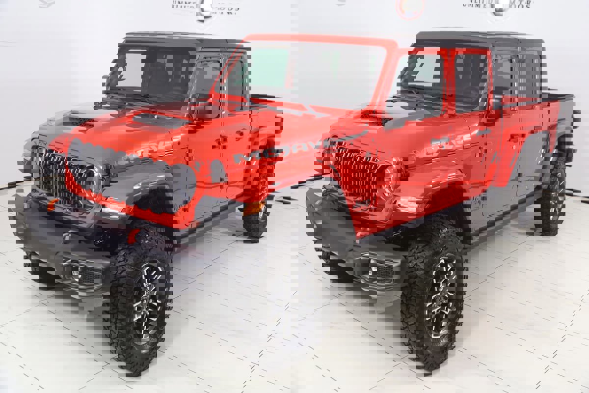 Used 2025 Jeep Gladiator Mojave image 21