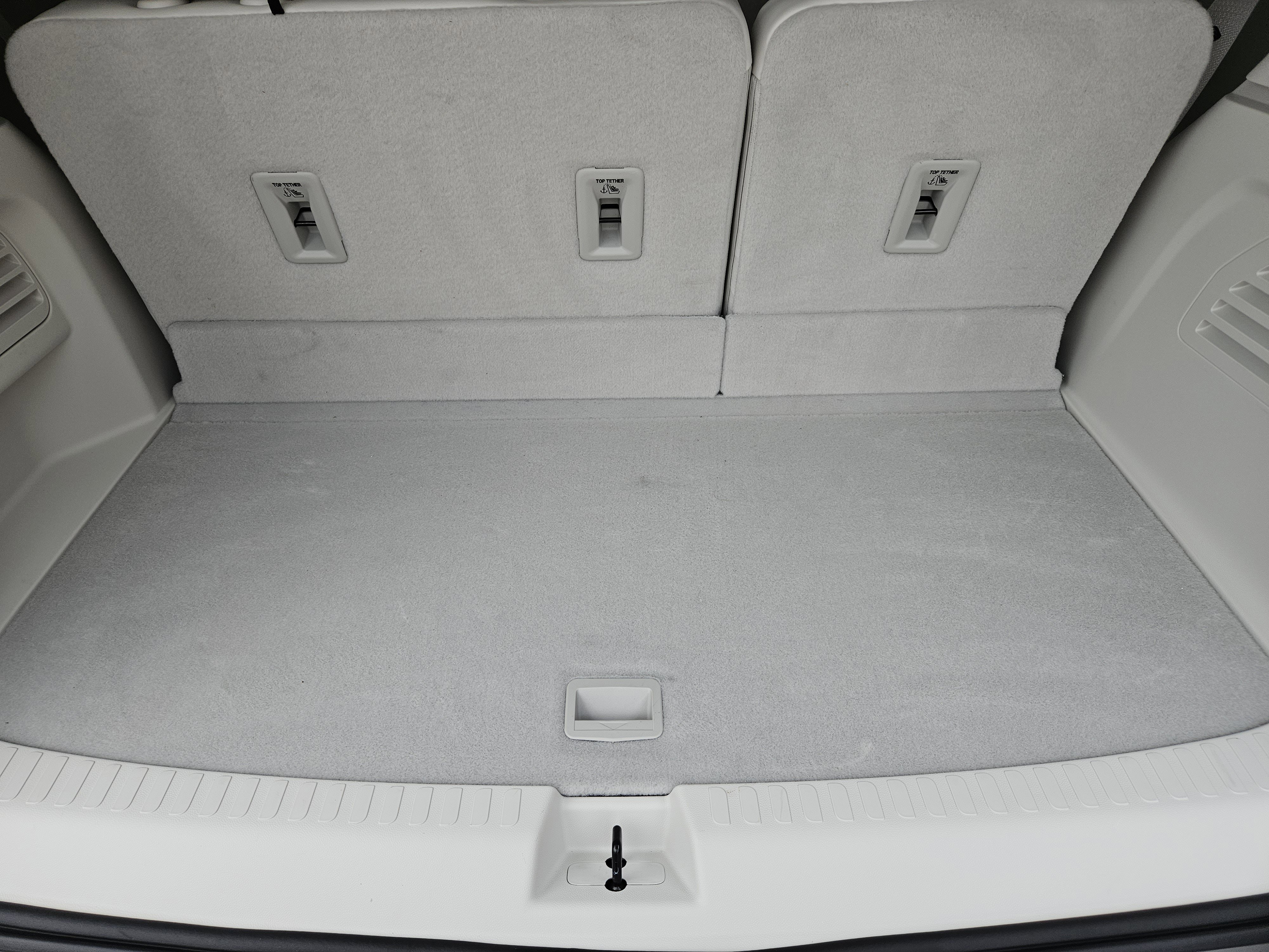 Used 2025 Buick Enclave Avenir w/ Trailering Package, 5000 lbs. image 35