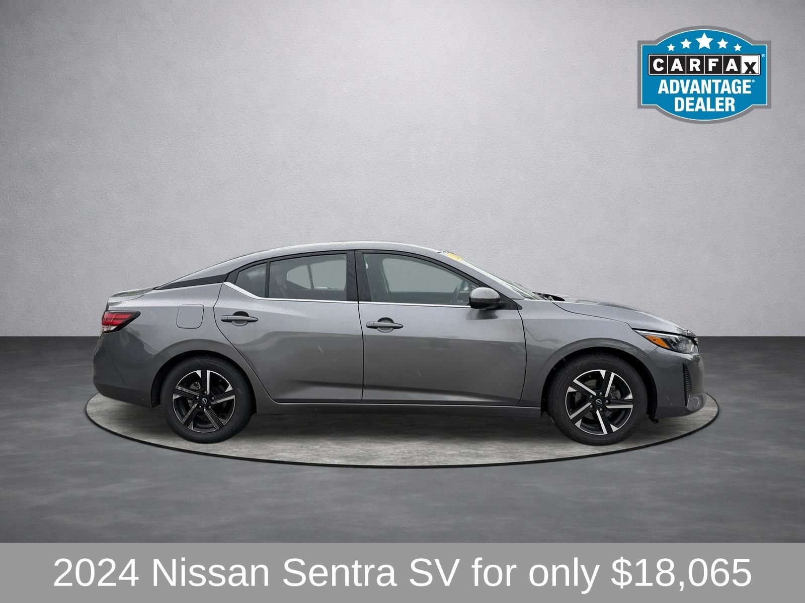 Used 2024 Nissan Sentra SV FWD image 2