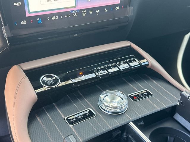 New 2026 Lincoln Navigator Black Label AWD/4WD image 30