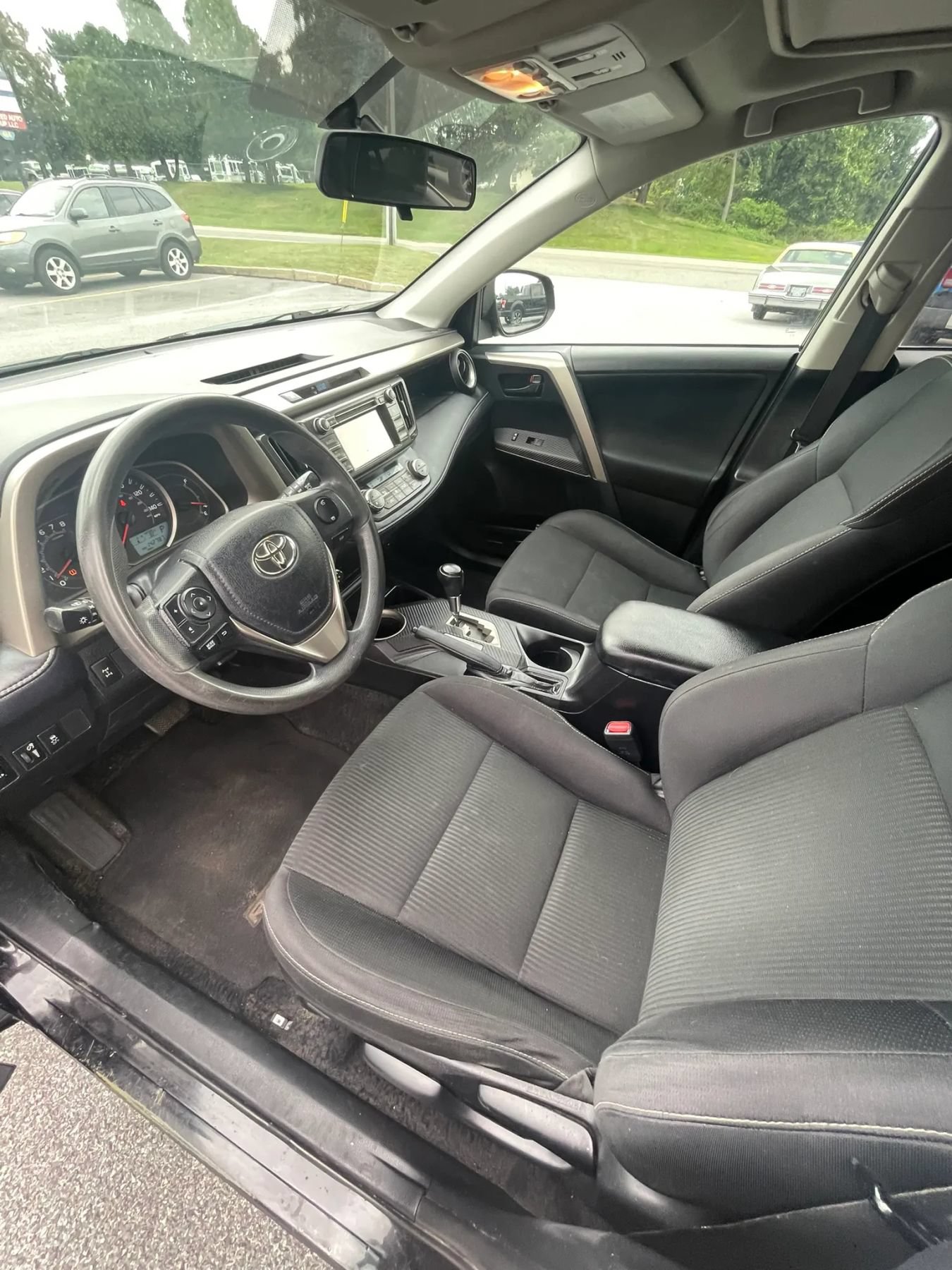 Used 2013 Toyota RAV4 XLE AWD/4WD image 56