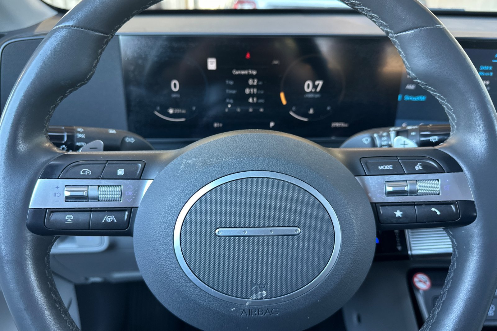Used 2024 Hyundai Kona Limited FWD image 23