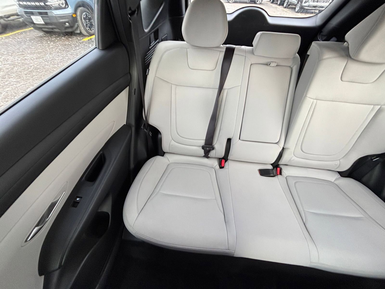 Used 2025 Hyundai Tucson Blue image 37