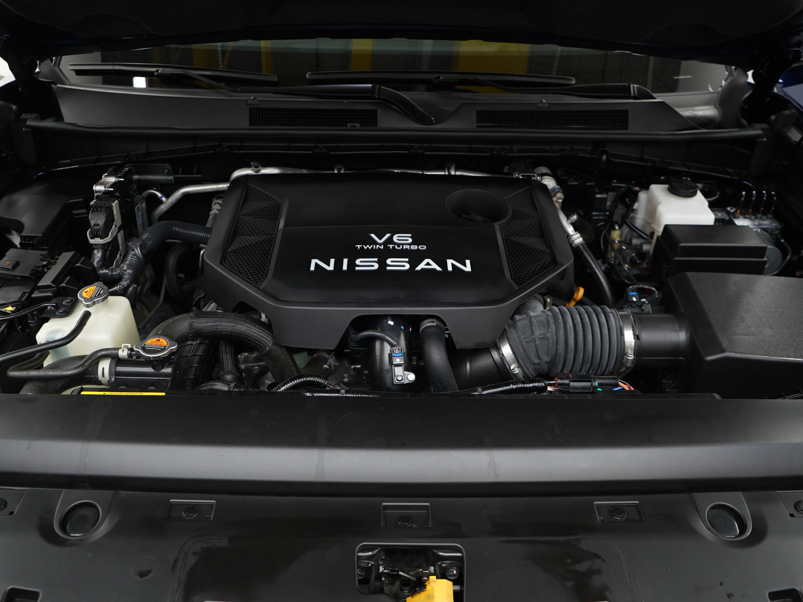 Certified 2025 Nissan Armada Platinum AWD/4WD image 35