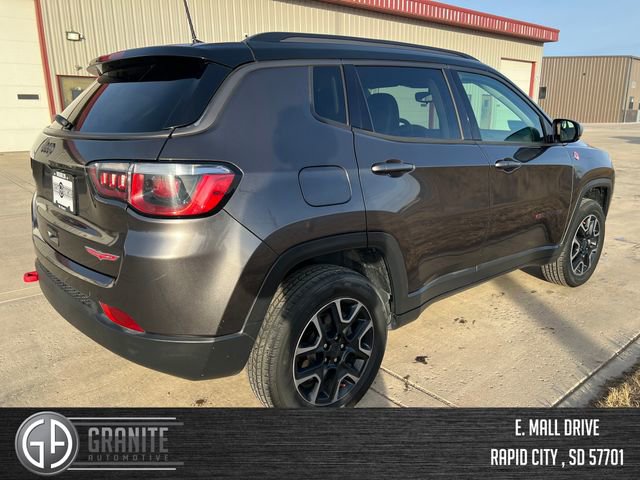 Used 2019 Jeep Compass Trailhawk image 5