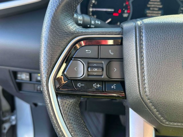 Used 2022 Toyota Tundra Limited w/ Power Package AWD/4WD image 22