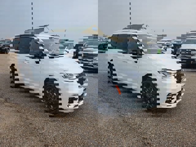 New 2026 Chrysler Pacifica Select image 19