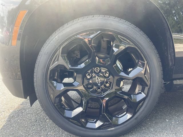 New 2026 Chevrolet Suburban High Country AWD/4WD image 12