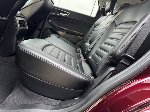 Certified 2022 Ford Edge SEL w/ Convenience Package image 10