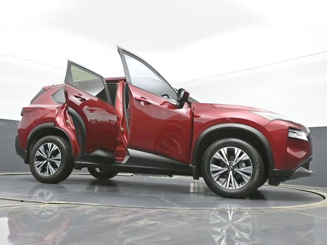 Used 2023 Nissan Rogue SV FWD image 50