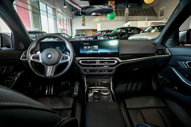 Used 2023 BMW 330i xDrive Sedan w/ M Sport Package image 27
