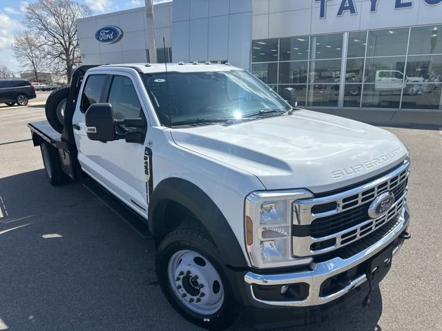 Used 2024 Ford F450 XL w/ XL Chrome Package image 5