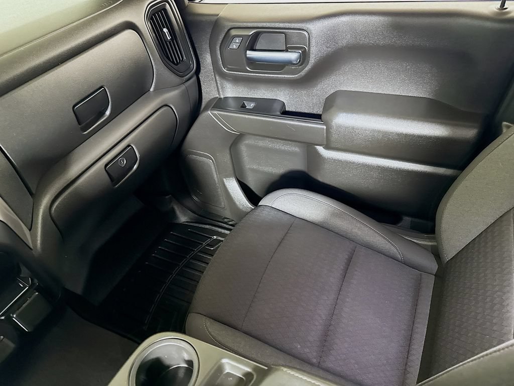Certified 2023 Chevrolet Silverado 1500 Custom AWD/4WD image 19