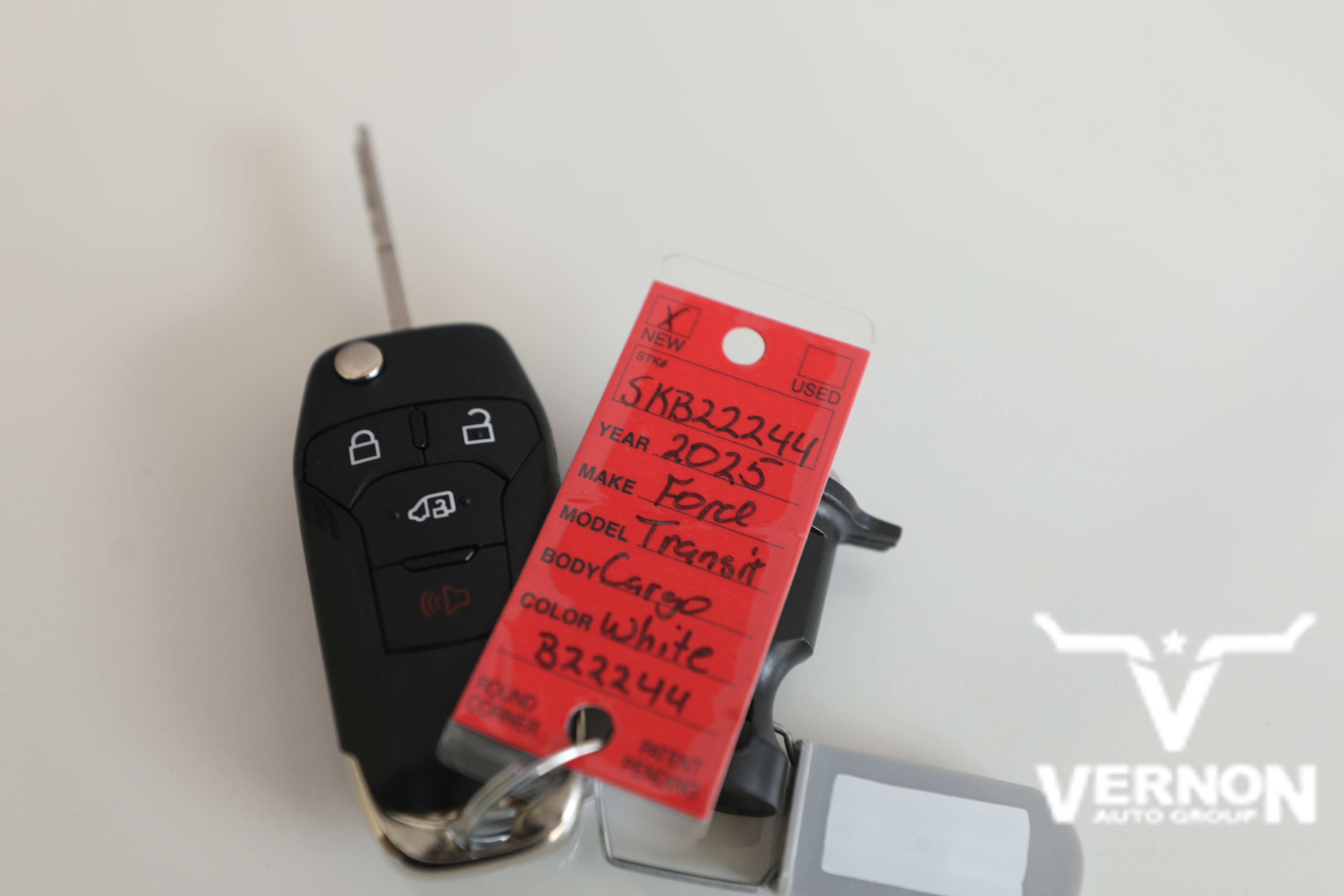 New 2025 Ford Transit 250 148 Medium Roof w/ Load Area Protection Package image 36