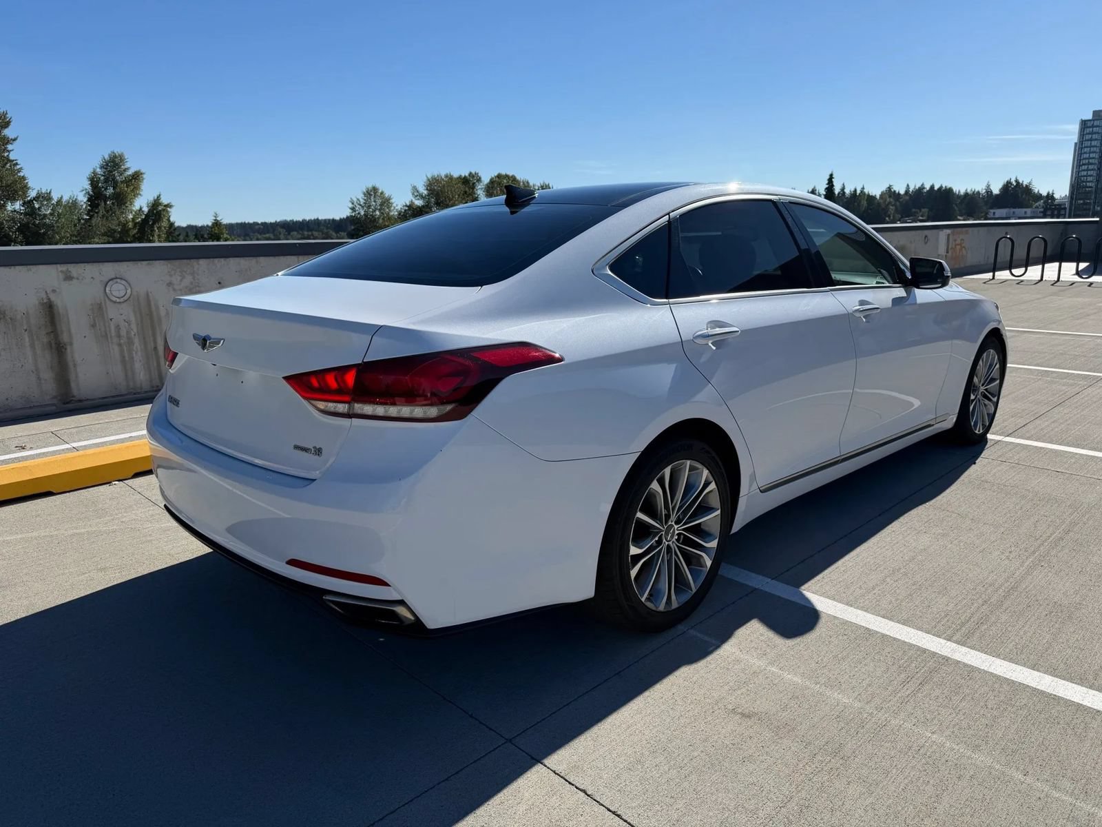Used 2016 Hyundai Genesis 3.8 w/ Option Group 02 AWD/4WD image 6