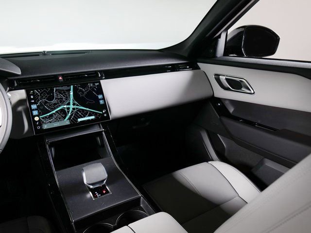 New 2026 Land Rover Range Rover Velar S AWD/4WD image 16