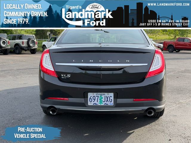 Used 2015 Lincoln MKS AWD w/ Equipment Group 201A image 4
