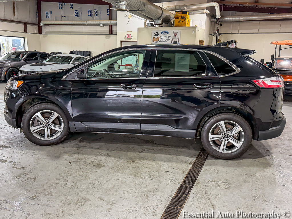Certified 2024 Ford Edge SEL w/ Convenience Package AWD/4WD image 4