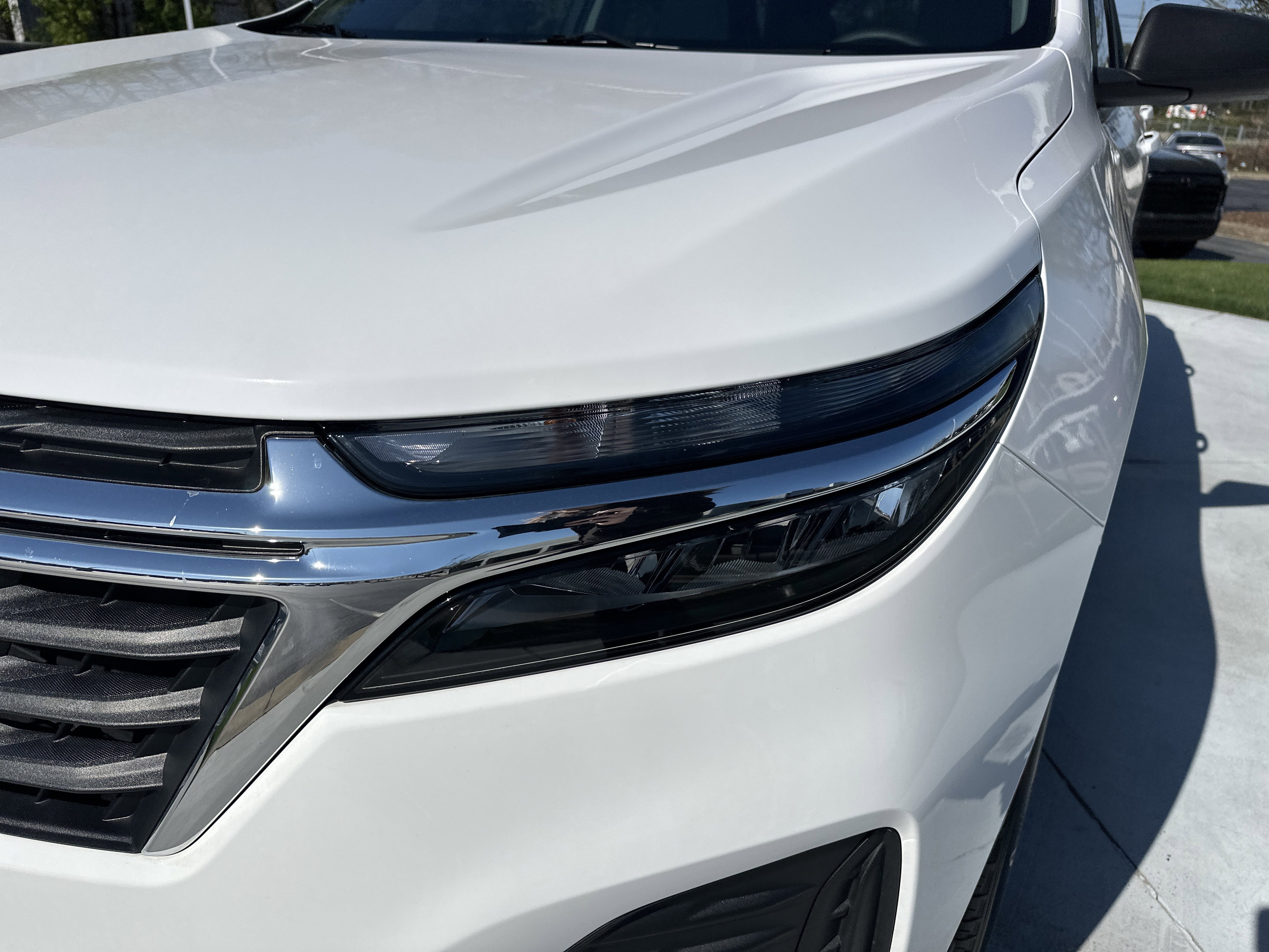 Used 2023 Chevrolet Equinox LS w/ LS Convenience Package image 6