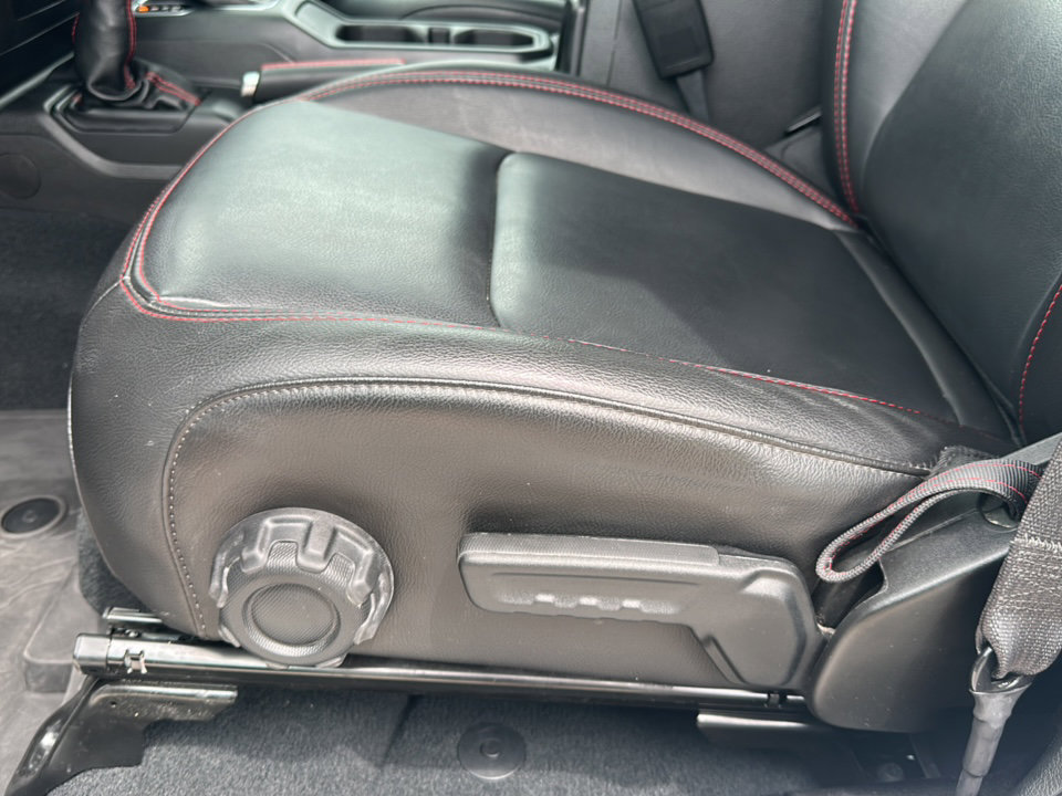 Used 2023 Jeep Wrangler Unlimited Rubicon w/ LED Lighting Group image 14