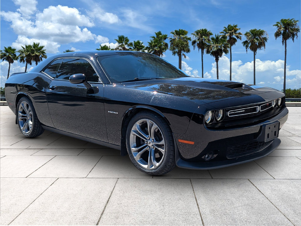 Used 2020 Dodge Challenger R/T w/ Cold Weather Group RWD image 2