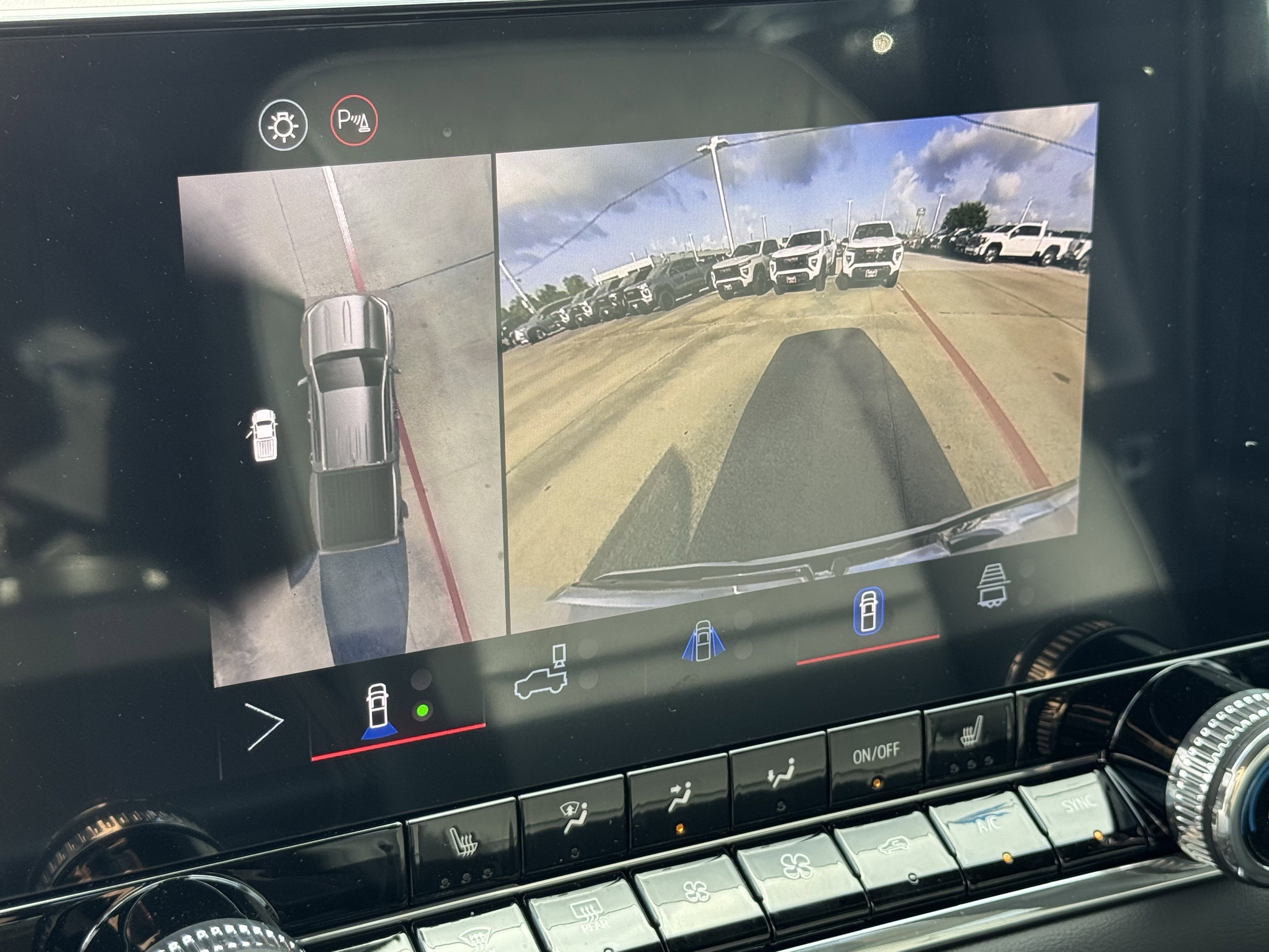 New 2026 GMC Canyon Elevation w/ Convenience Package RWD image 18