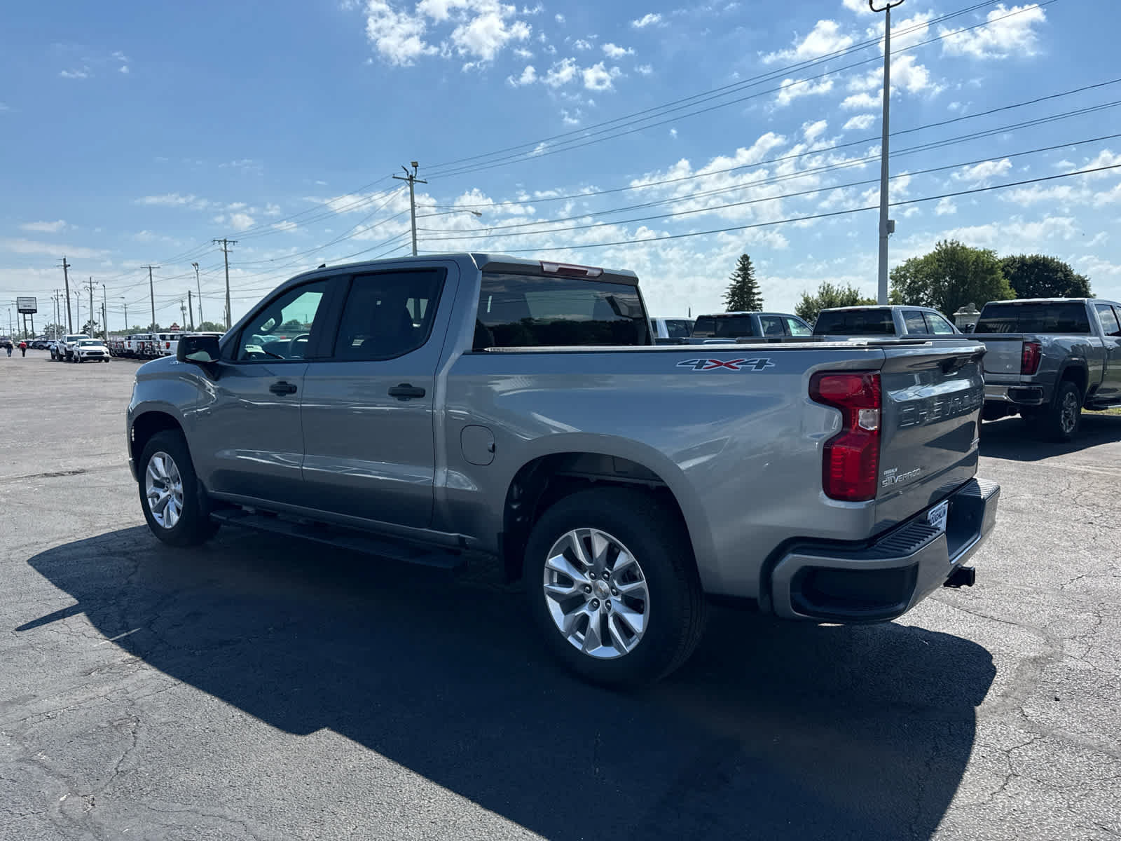Certified 2025 Chevrolet Silverado 1500 Custom AWD/4WD image 3