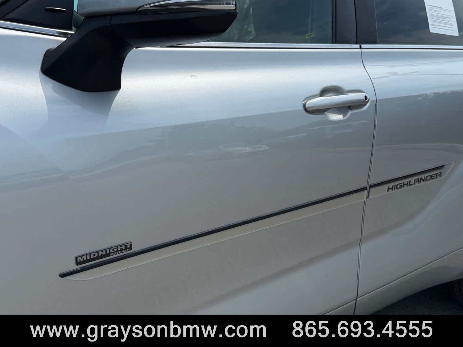 Used 2023 Toyota Highlander L FWD image 10