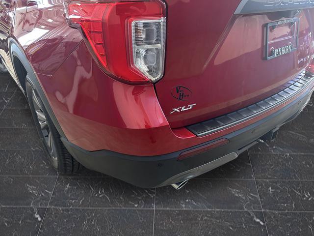 Used 2022 Ford Explorer XLT w/ Equipment Group 202A image 33
