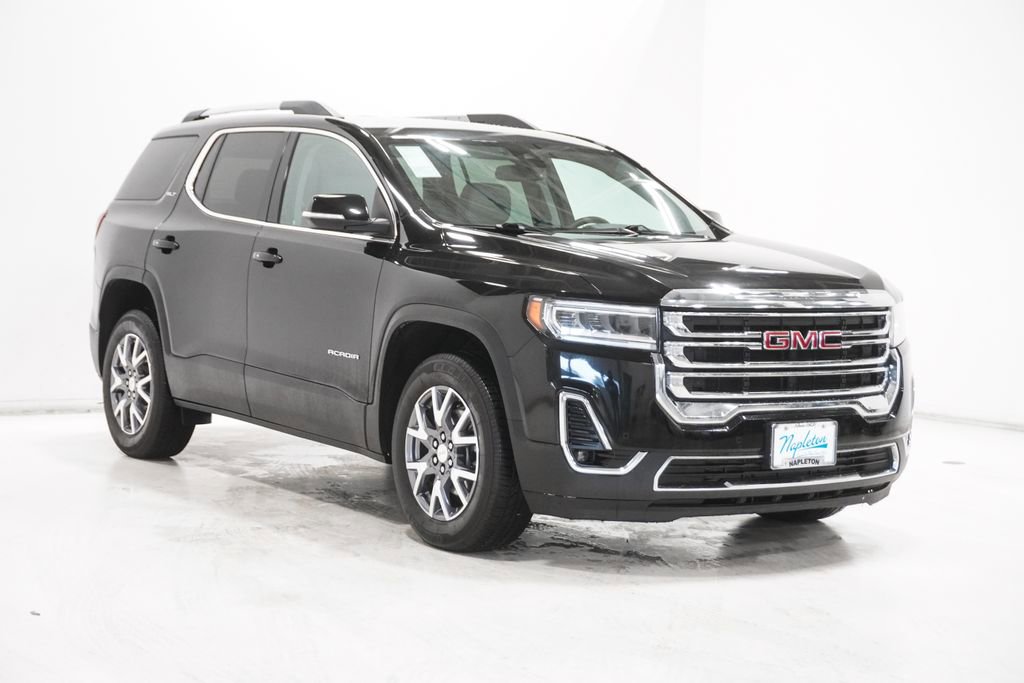 Used 2023 GMC Acadia SLT AWD/4WD image 4