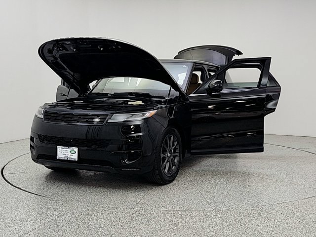 Certified 2024 Land Rover Range Rover Sport SE AWD/4WD image 9