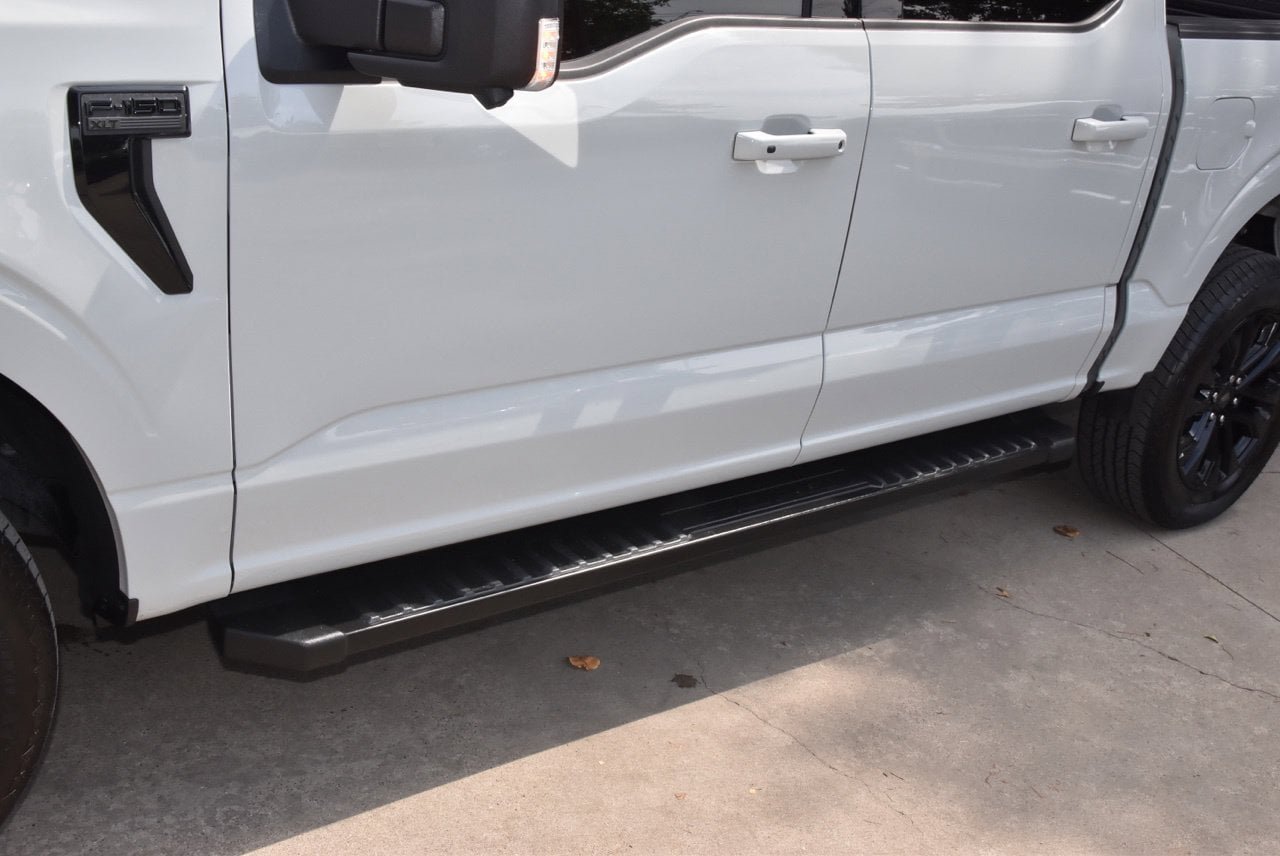 Certified 2024 Ford F150 XLT w/ Equipment Group 302A MID AWD/4WD image 37