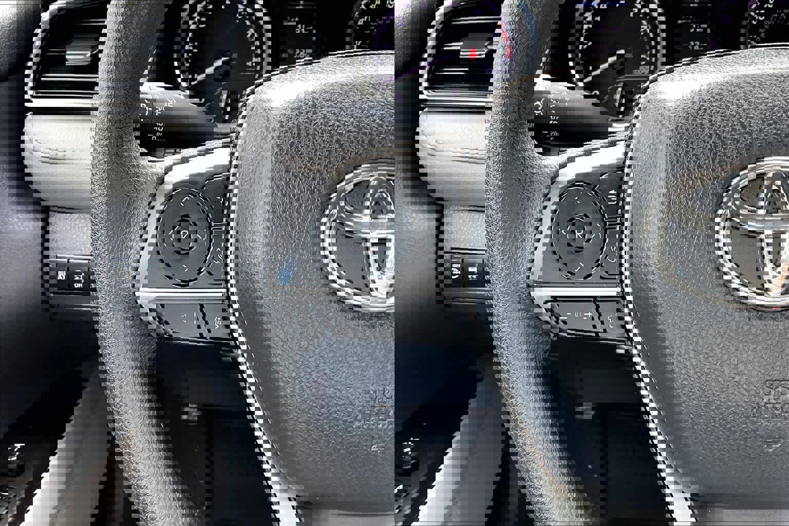 Certified 2024 Toyota Camry LE image 21