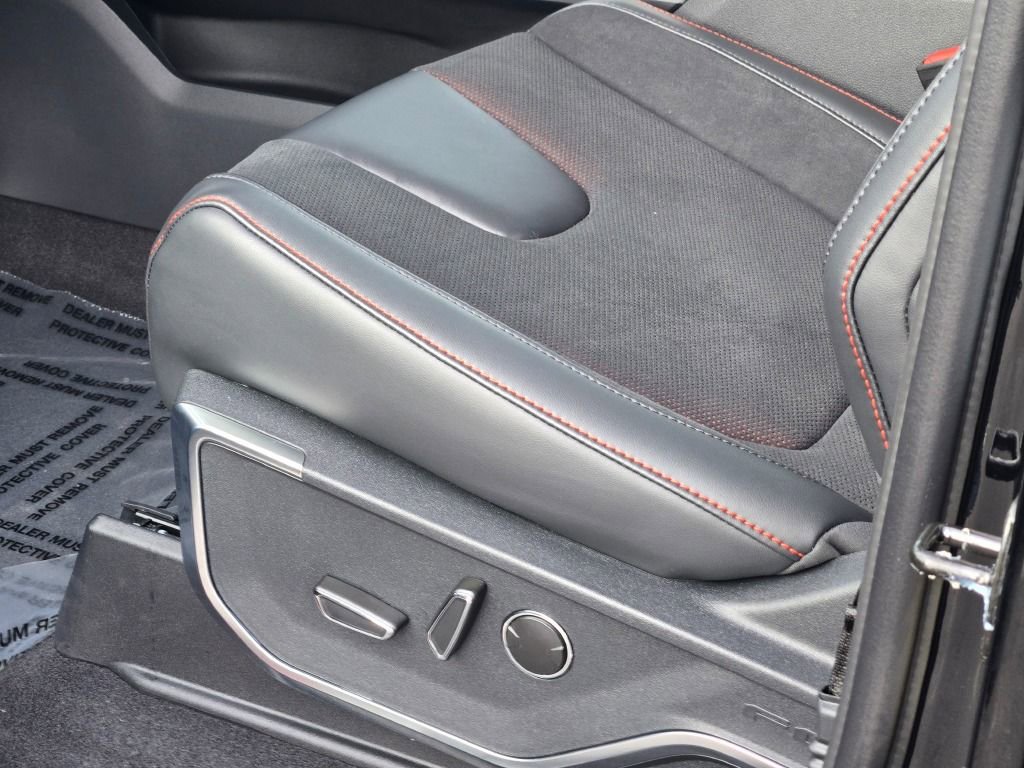 New 2025 Ford F150 Raptor w/ Equipment Group 803A Raptor R image 23