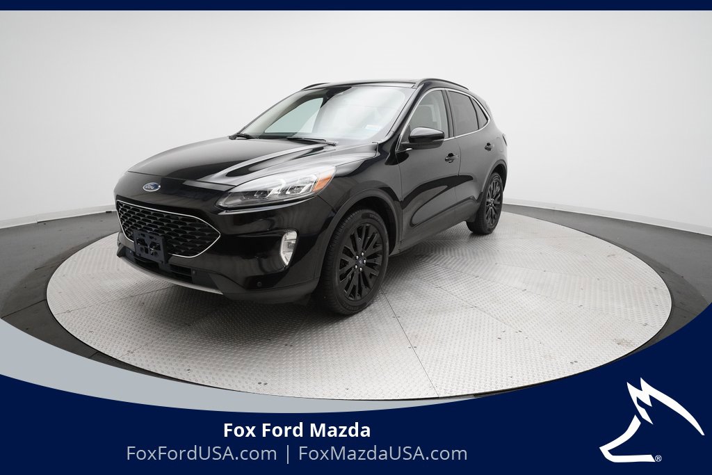 Used 2020 Ford Escape Titanium w/ Titanium Premium Package 2.0