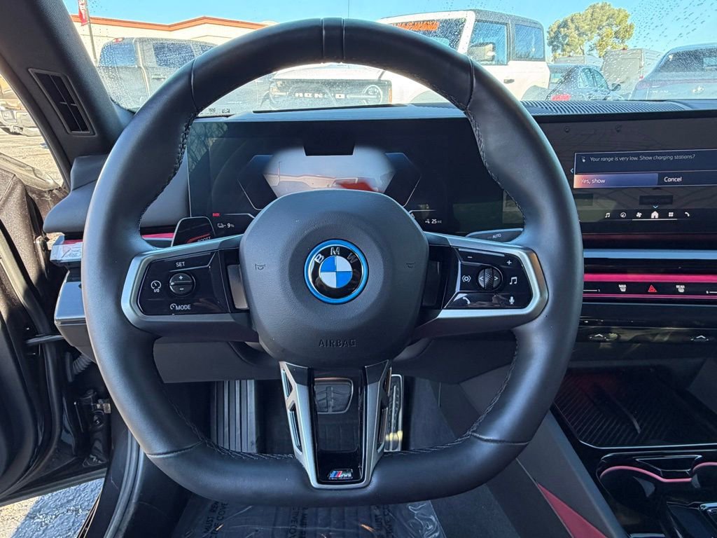 Used 2025 BMW i5 xDrive40 w/ M Sport Package image 24