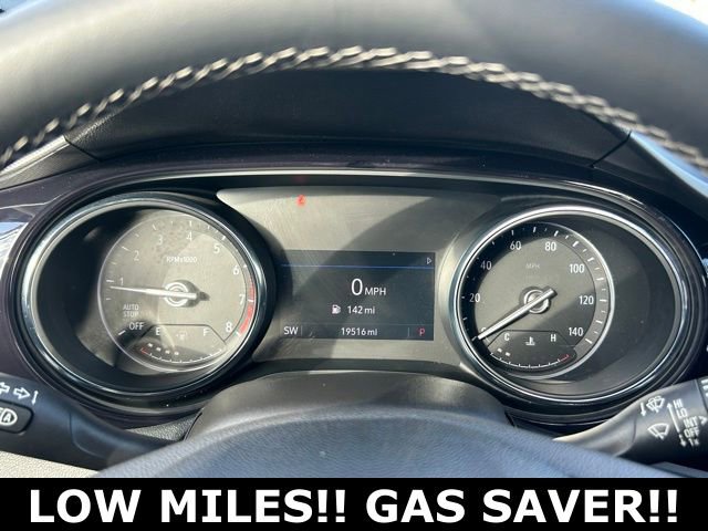 Used 2021 Buick Encore GX Select w/ Sport Touring Package FWD image 18