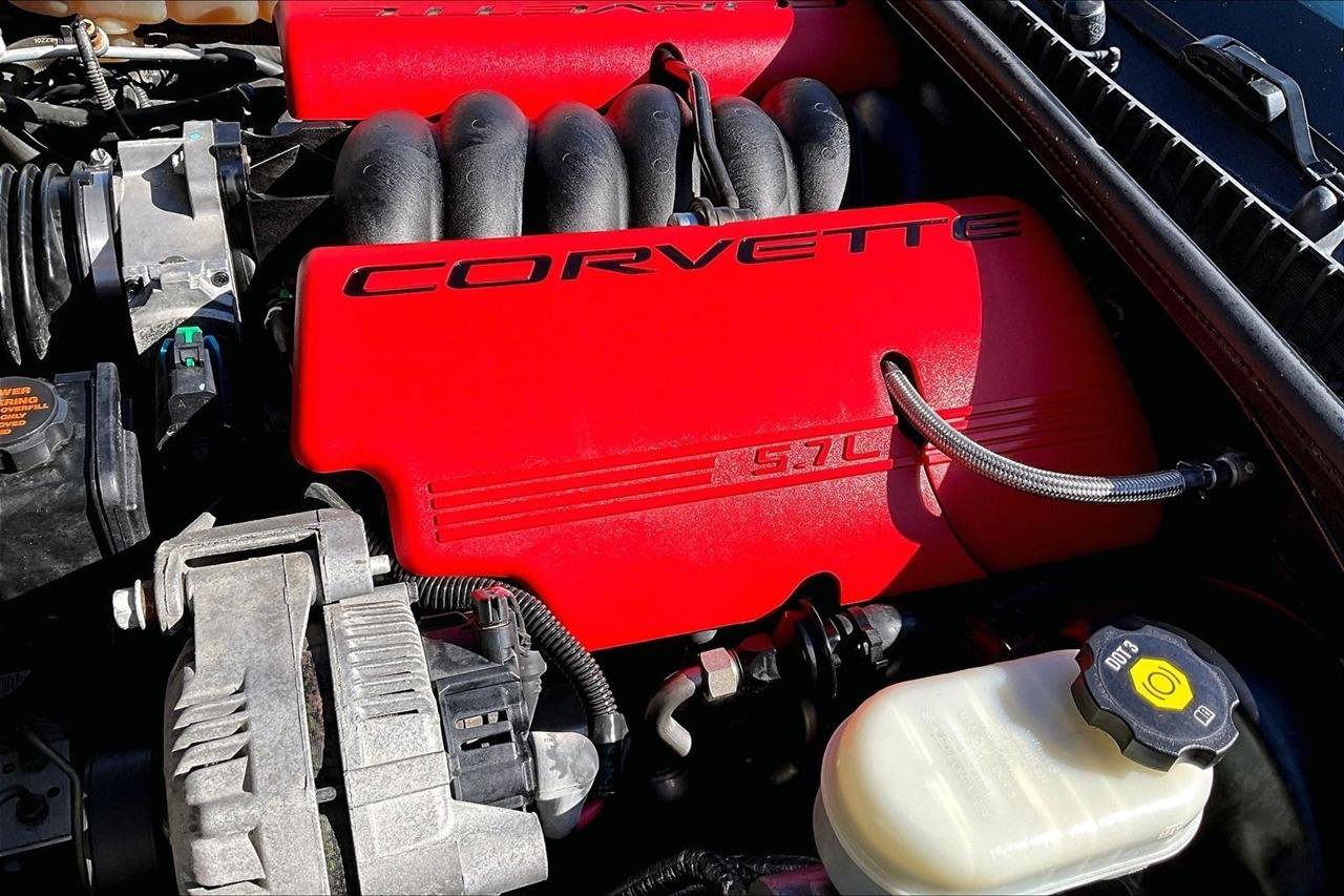 Used 2002 Chevrolet Corvette Z06 w/ Memory Pkg RWD image 31
