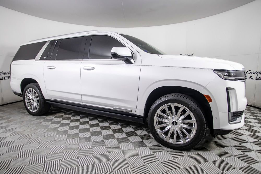 Used 2021 Cadillac Escalade ESV Premium Luxury w/ Driver Assist Tech Package image 3