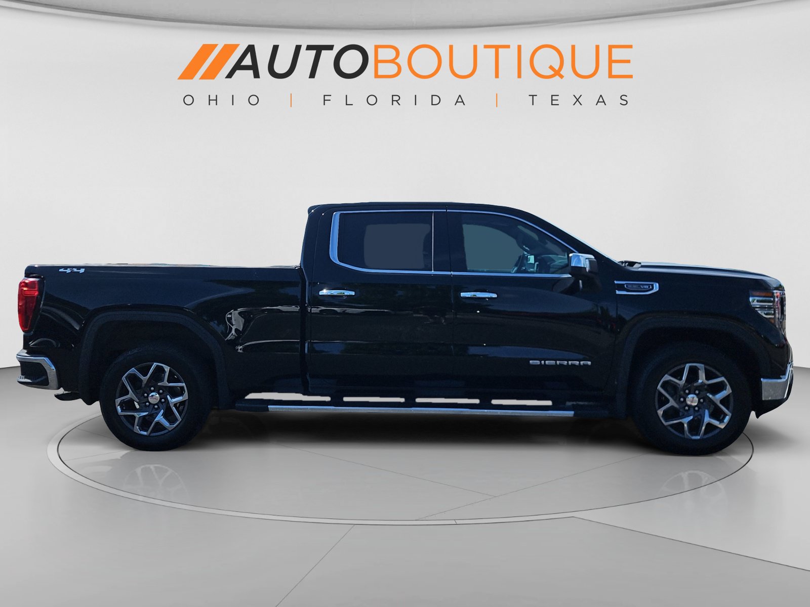 Used 2023 GMC Sierra 1500 SLT w/ SLT Premium Package AWD/4WD image 6