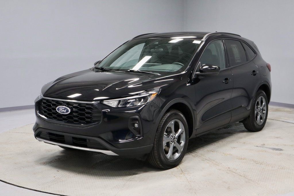 Certified 2025 Ford Escape ST-Line Elite w/ Tech Pack #1 image 9