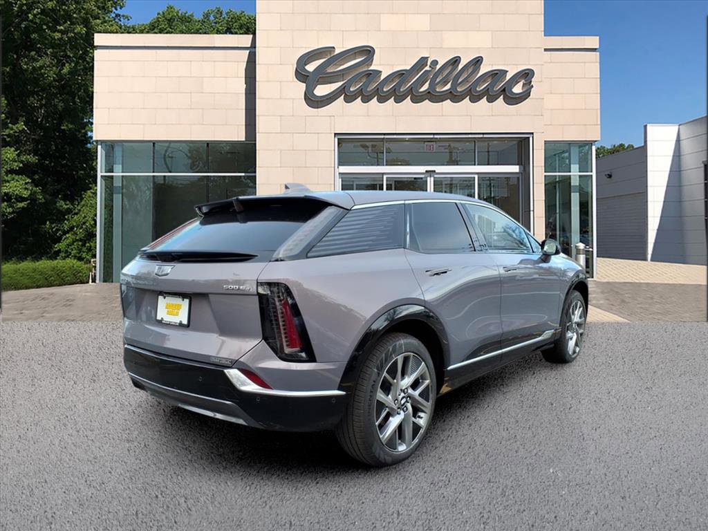 New 2026 Cadillac Optiq Luxury 1 image 5