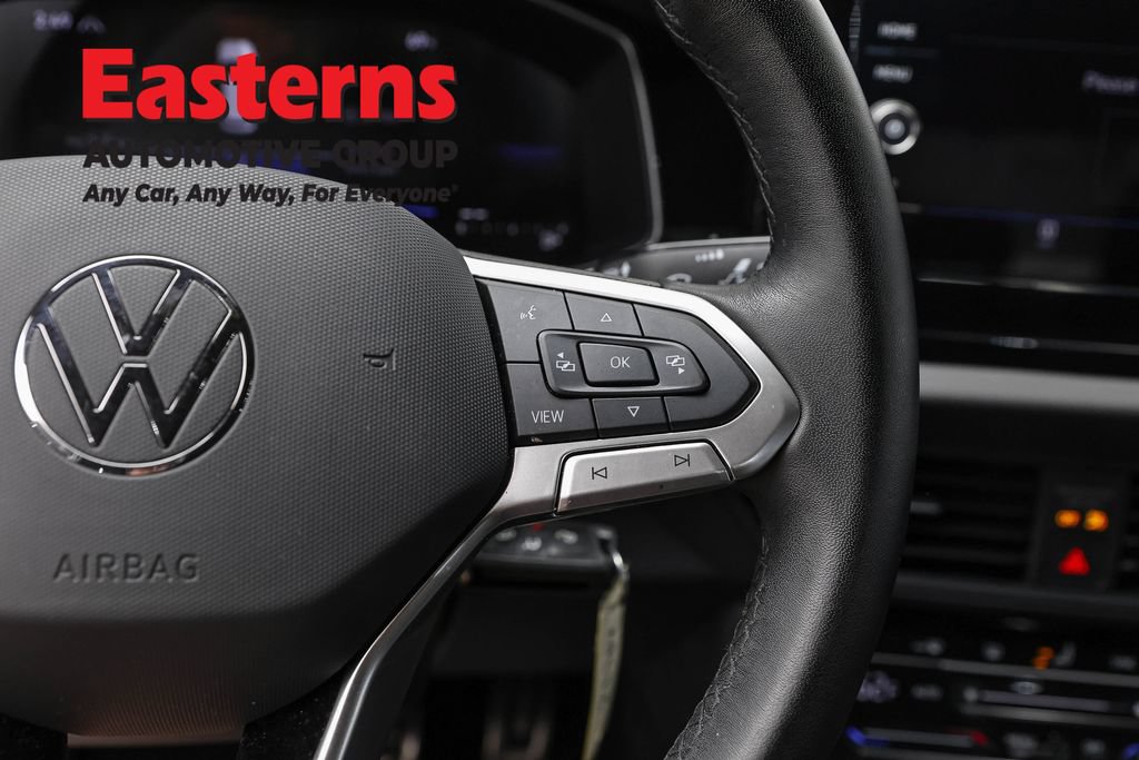 Used 2025 Volkswagen Jetta Sport FWD image 17