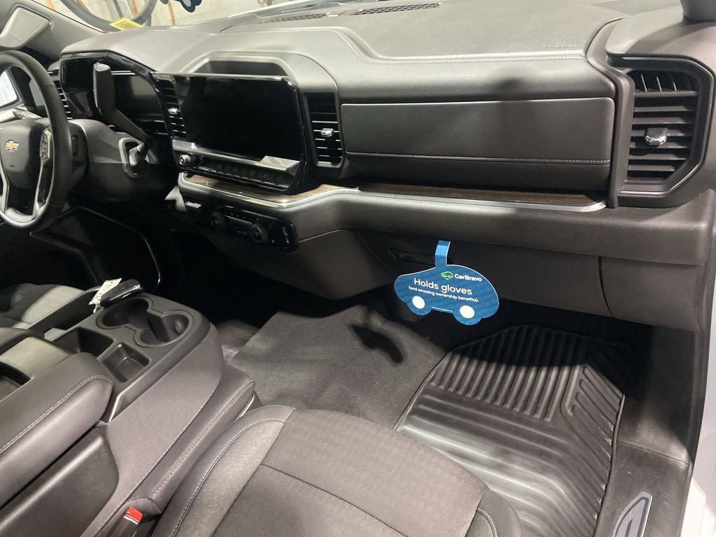 Certified 2026 Chevrolet Silverado 1500 LT AWD/4WD image 28