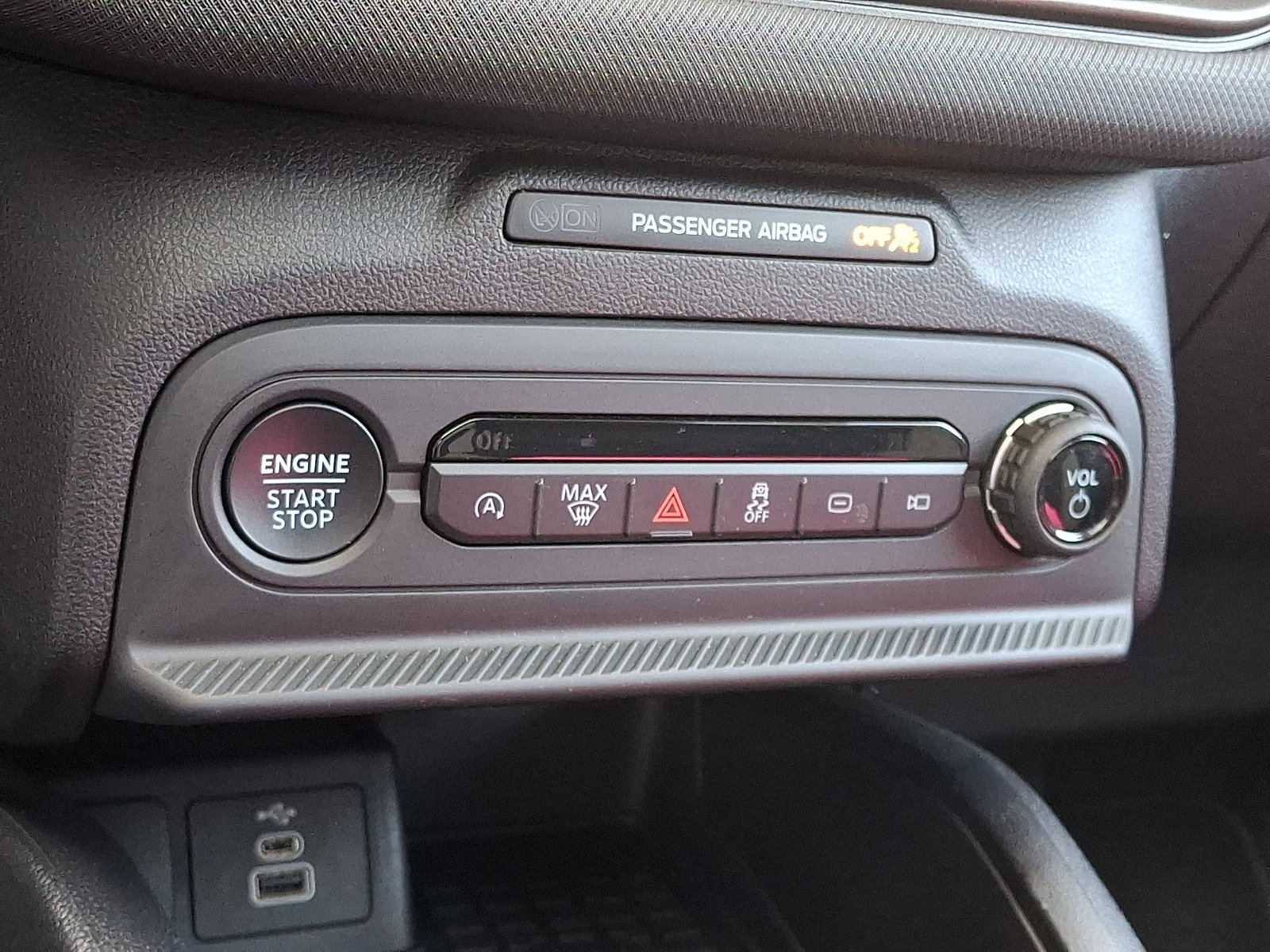 Used 2025 Ford Bronco Sport Big Bend w/ Convenience Package AWD/4WD image 18