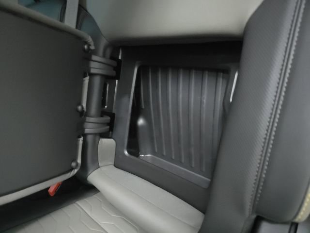 Used 2025 Chevrolet Silverado 1500 ZR2 w/ Technology Package image 11