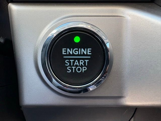 Used 2022 Ford F150 XLT w/ Equipment Group 302A High image 25