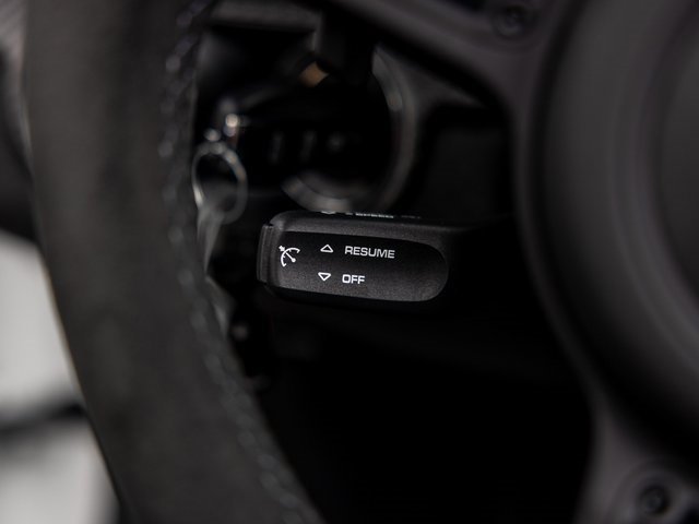 Used 2025 Porsche 718 Boxster Spyder RS image 39